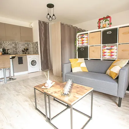 Apartment La Teranga - Wifi - Coeur De - Gare *
